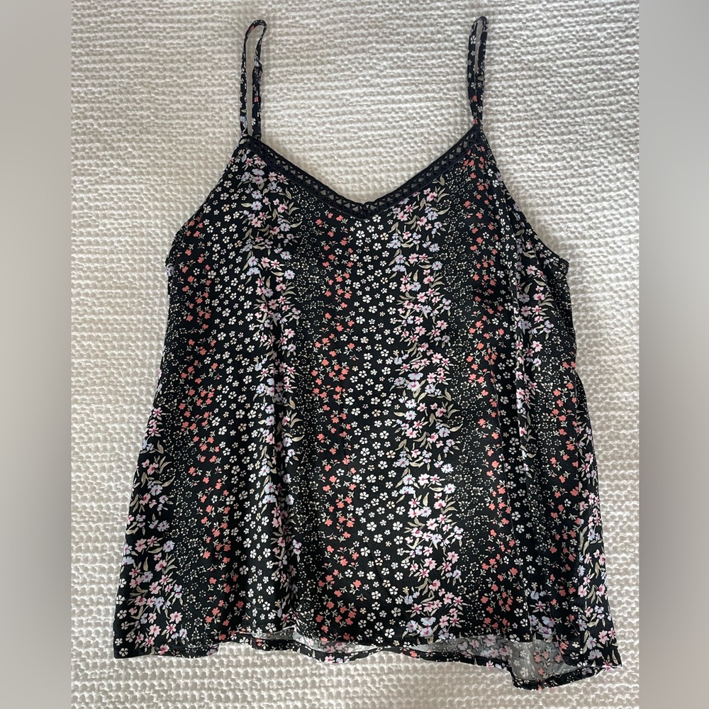 SO Goods For Life Black Floral Flowy Tank Top - XS - Picture 1 of 5